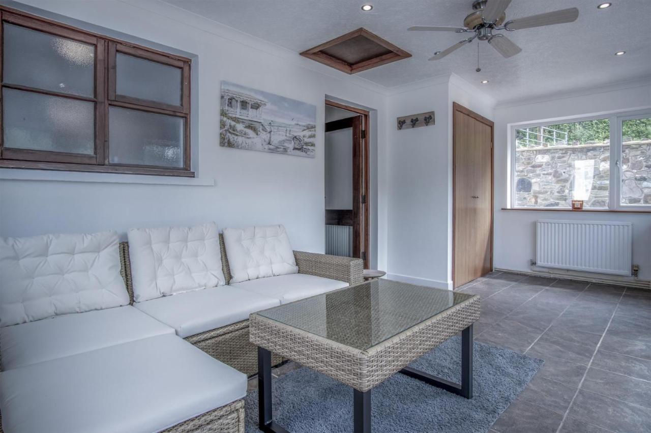 Tucking Mill - 3 Bedroom Holiday Home - Stepaside Stepaside  Dış mekan fotoğraf
